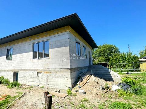 будинок за адресою Вишнева вул.