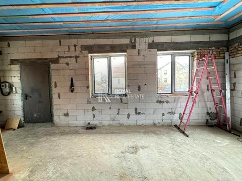 будинок за адресою Вишнева вул.