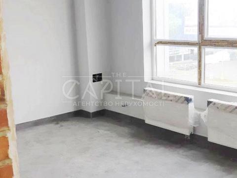 коммерческая по адресу Степана Бандеры просп. (Московський), 8