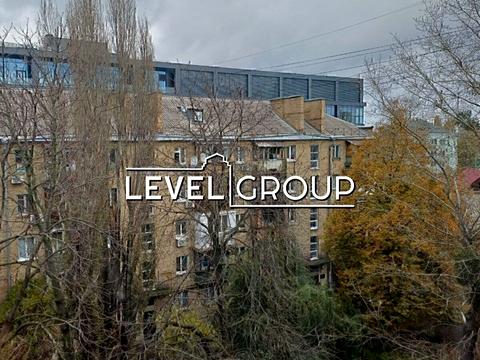 квартира за адресою Оленівська вул., 34-А