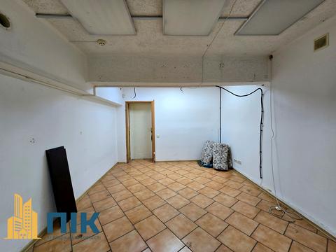 комерційна за адресою Деревлянська вул. (Якіра), 12/42