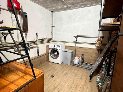 будинок за адресою Головна вул.