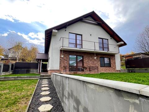 будинок за адресою Головна вул.