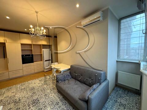 квартира за адресою Жилянська вул., 118