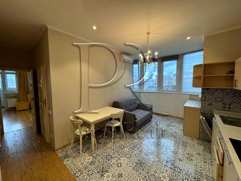 квартира за адресою Жилянська вул., 118