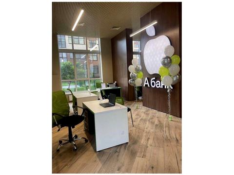 комерційна за адресою Європейського Союзу просп. (Правди), 45-А