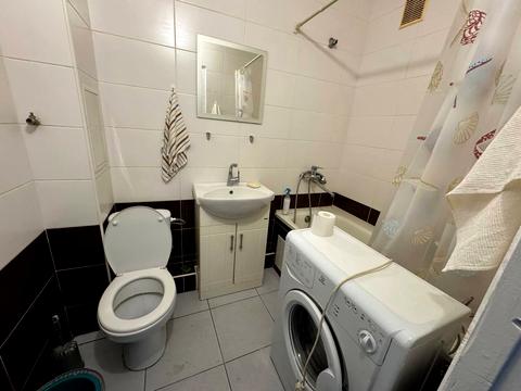 квартира за адресою Київ, Братів Зерових вул. (Червонопартизанська), 14-А