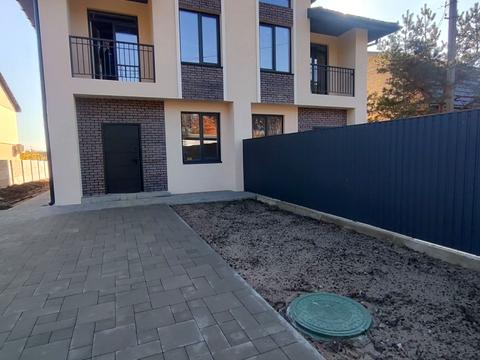 будинок за адресою Незадежності