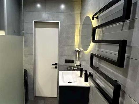 квартира за адресою Машинобудівників вул., 14