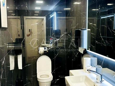 комерційна за адресою Київ, Саксаганського вул., 20