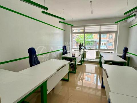 коммерческая по адресу Оболонская набережная ул., 19