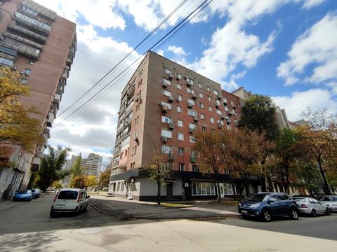 квартира по адресу житловий масив Червоний Камінь, 4-Г