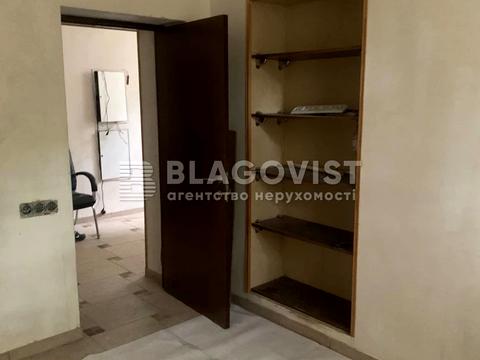 комерційна за адресою Джона Маккейна вул. (Івана Кудрі), 36