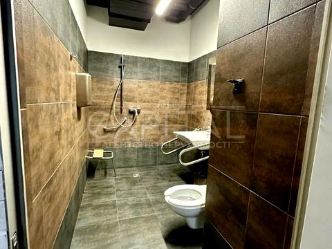 комерційна за адресою Вадима Гетьмана вул., 3