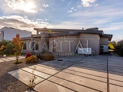 будинок за адресою Святищенська вул.