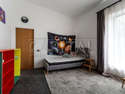 будинок за адресою Святищенська вул.