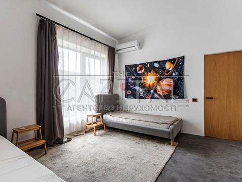 будинок за адресою Святищенська вул.