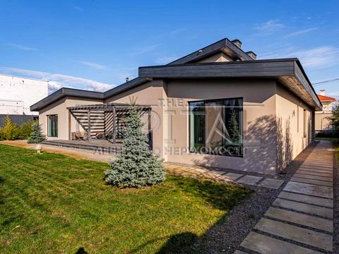 будинок за адресою Святищенська вул.