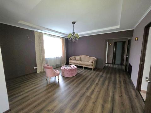 будинок за адресою Вишнева