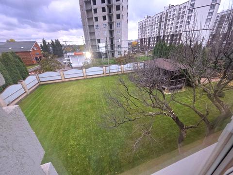 будинок за адресою Вишнева