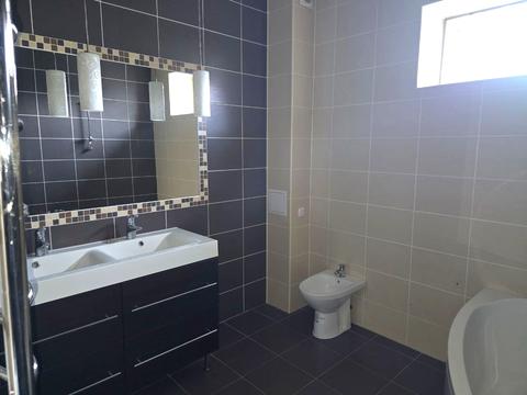 будинок за адресою Вишнева