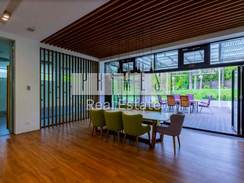 будинок за адресою Анатолія Солов'яненка вул.