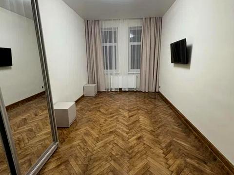 квартира по адресу Жовковская ул. (Декабристов), 14