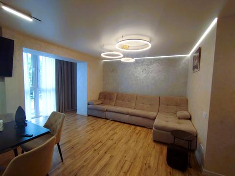 квартира за адресою Академіка Янгеля вул. (Фрунзе), 65