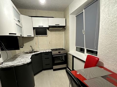 квартира за адресою Космонавтів вул., 14