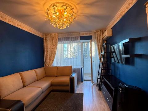 квартира за адресою Захисників України вул. (1-го Травня), 19