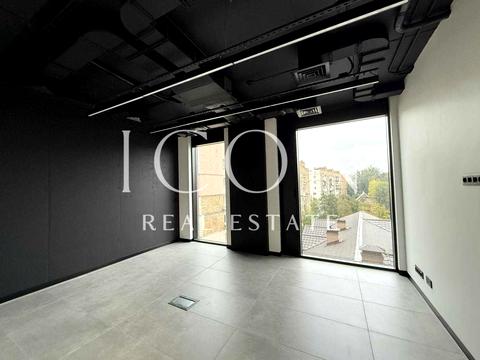 комерційна за адресою Красилівська вул., 9