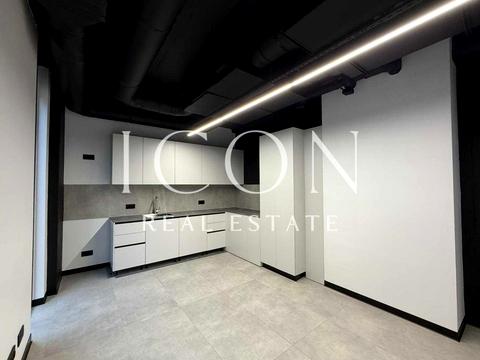 комерційна за адресою Красилівська вул., 9