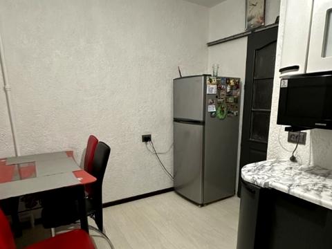 квартира за адресою Космонавтів вул., 14