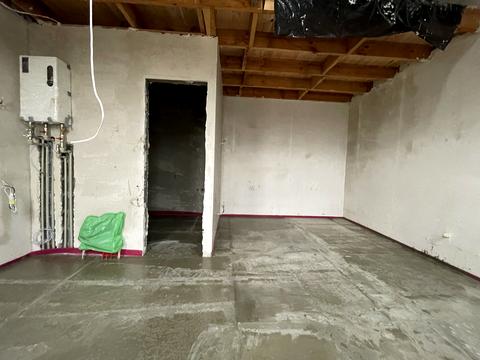 дом по адресу Хутірська