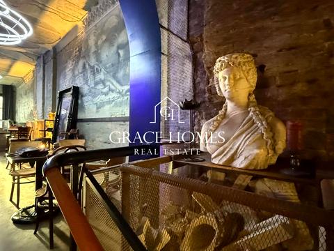 комерційна за адресою Саксаганського вул., 68