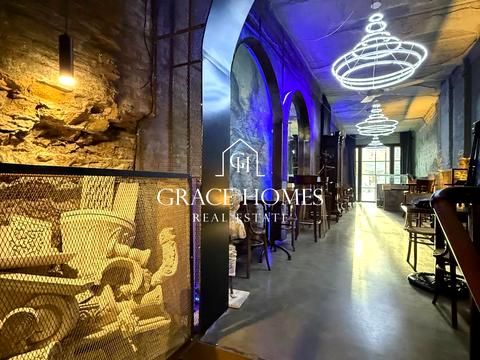 комерційна за адресою Саксаганського вул., 68