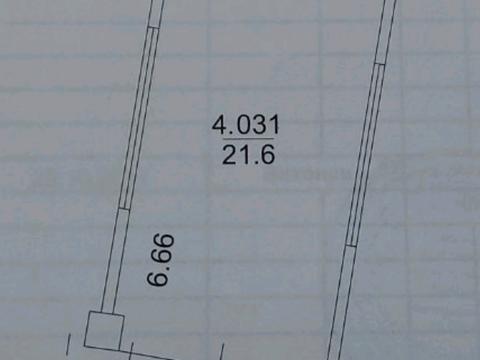 паркомісце за адресою Старонаводницька вул., 10а