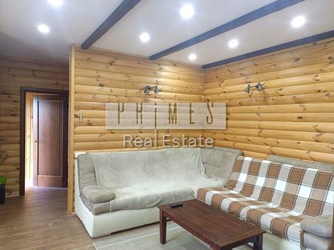 будинок за адресою Вишнева вул.