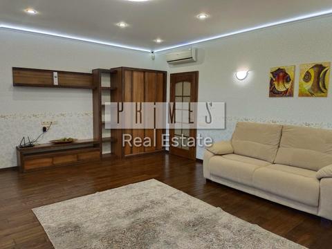 будинок за адресою Вишнева вул.