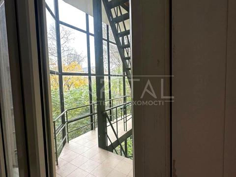 комерційна за адресою Велика Васильківська вул. (Червоноармійська), 34