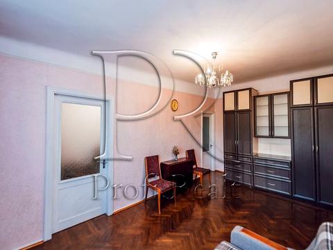 квартира за адресою Гетьмана Кирила Розумовського вул. (Миколи Краснова), 8