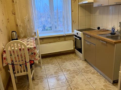 квартира за адресою Дачна вул. (Бориса Гаріна), 51