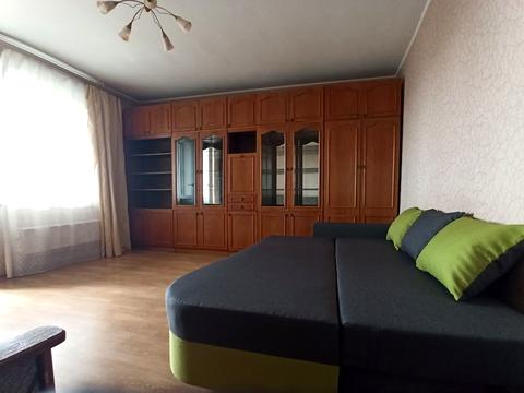 квартира за адресою Дачна вул. (Бориса Гаріна), 51