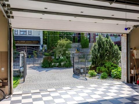 будинок за адресою смт. Козин, Старокиївська вул.