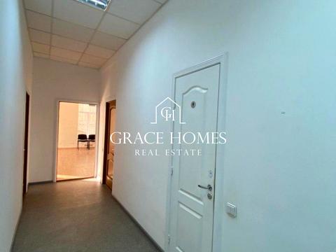 комерційна за адресою Ярославів Вал вул., 38