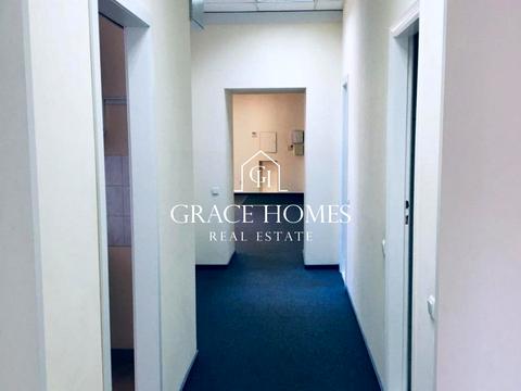 комерційна за адресою Ярославів Вал вул., 38