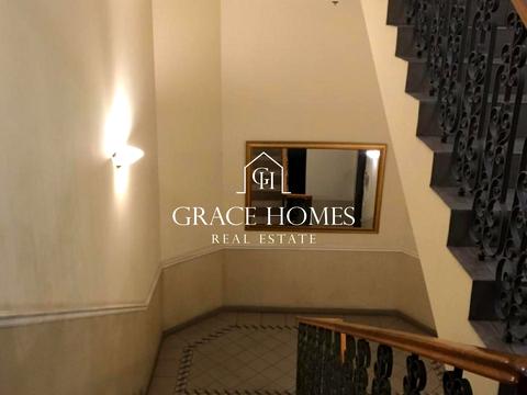 комерційна за адресою Ярославів Вал вул., 38