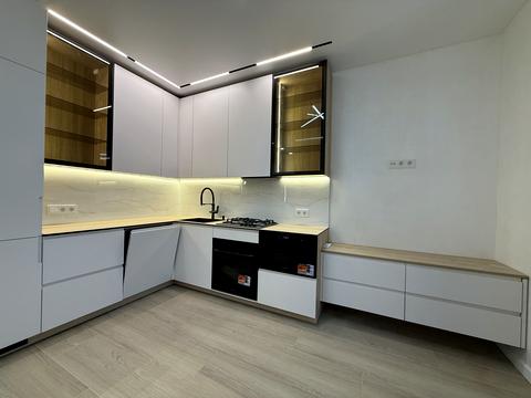 квартира за адресою Щаслива вул., 63