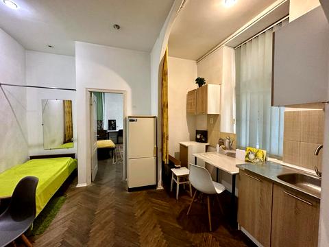 квартира за адресою Академіка Олександра Богомольця вул., 15