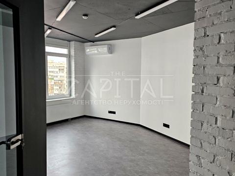 комерційна за адресою Берестейський просп. (Перемоги), 11